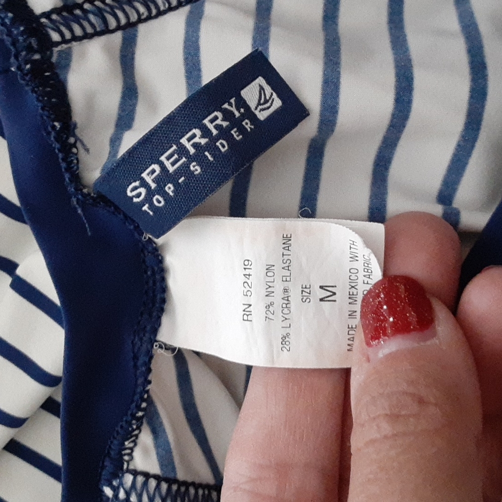 Euc! Sperry Top-Sider , Rash Guard, Top Only - image 4